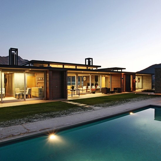 1 Queenstown House Swimming Pool 1of6 v2
